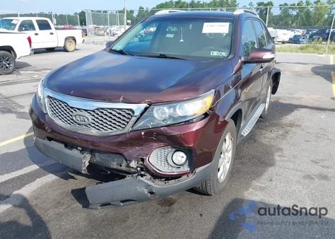 2012 Kia Sorento Lx z USA, uszkodzony, nr VIN 5XYKTDA6XCG272953